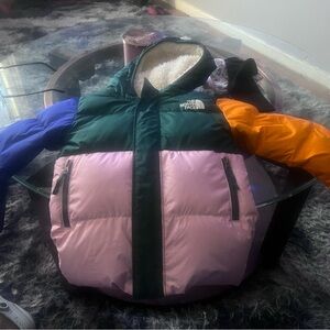 4 t north face coat